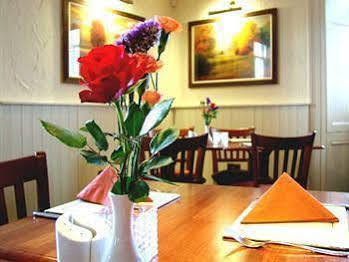 The Railway Inn Galmpton المظهر الخارجي الصورة